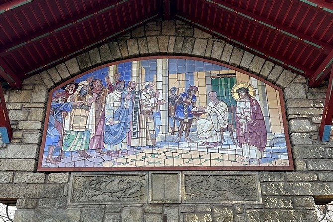 Kraj si nechá zhotovit přenosnou verzi ceněné mozaiky z křížové cesty na Svatém Hostýně