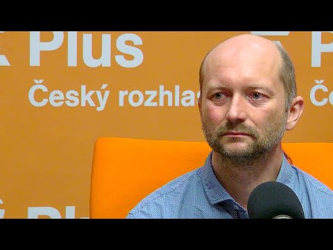 Michael Hauser: Rozevíraní nůžek mezi bohatými a chudými ohrožuje demokracii (Video) | Kurzy.cz