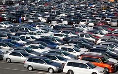 ACEA: Propady prodejů automobilů pokračují i v dubnu. Horší byl jen duben 2020